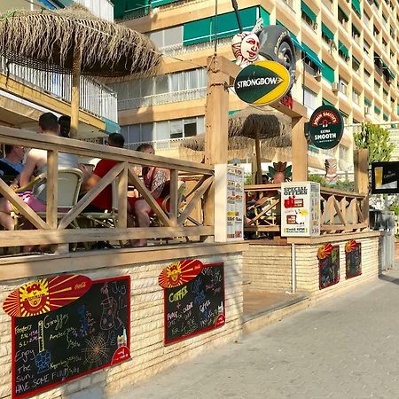 Inlesa Vistas Al Mar Apartman Benidorm Kültér fotó