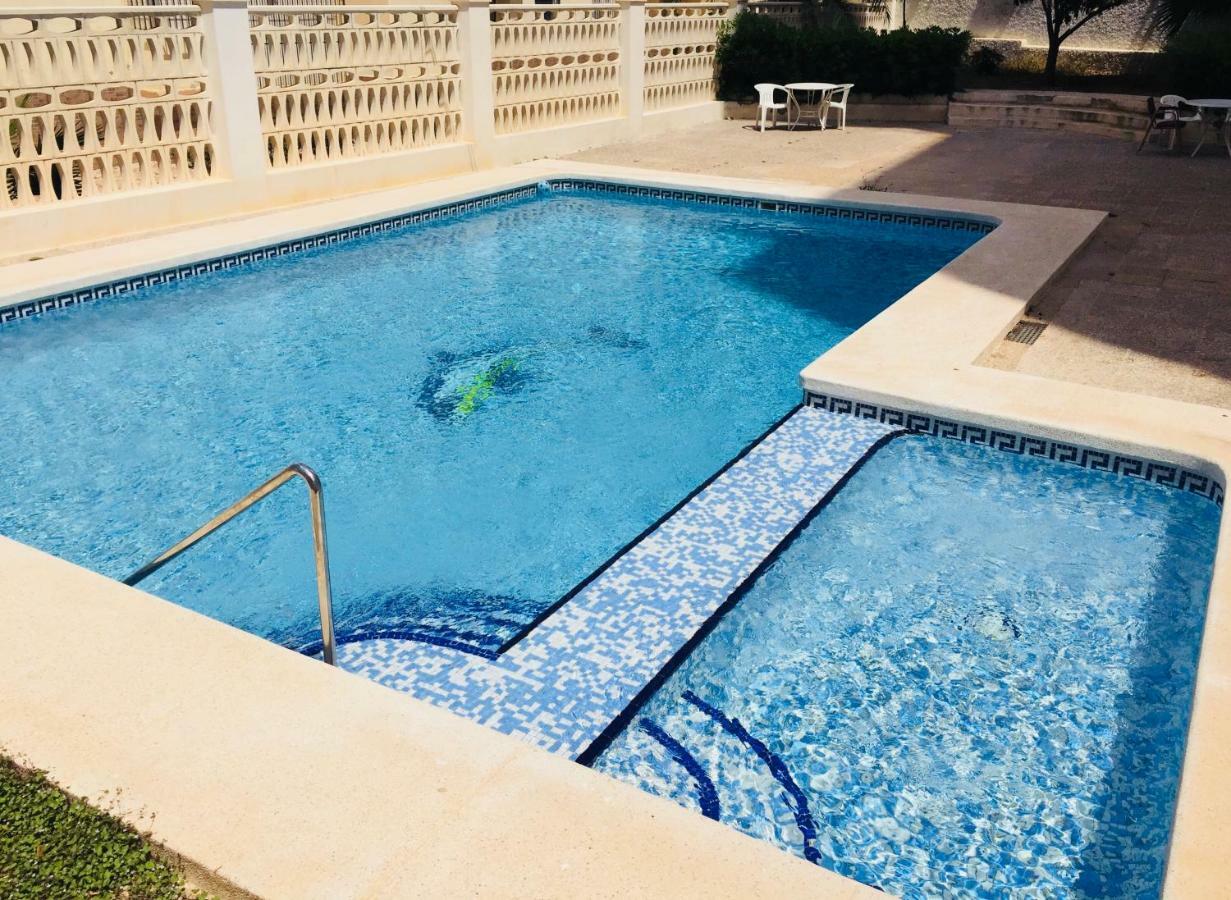 Inlesa Vistas Al Mar Apartman Benidorm Kültér fotó