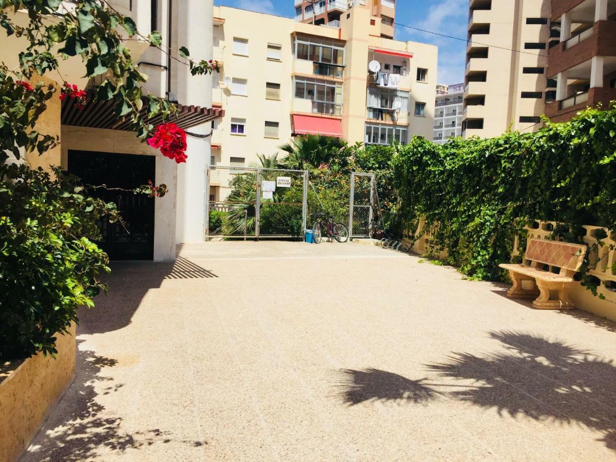Inlesa Vistas Al Mar Apartman Benidorm Kültér fotó